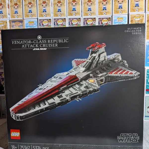 LEGO Star Wars #75367 - Venator-Class Republic Attack Cruiser (Damaged Box)