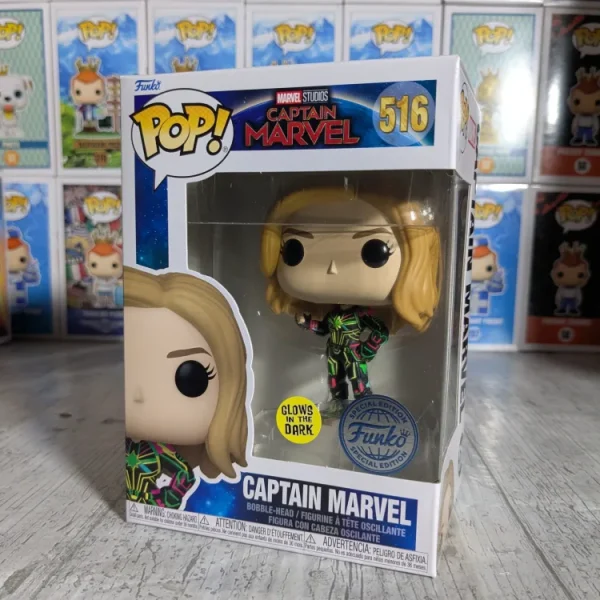Funko pop Marvel Studios Captain Marvel #516 - Captain Marvel (Glow)