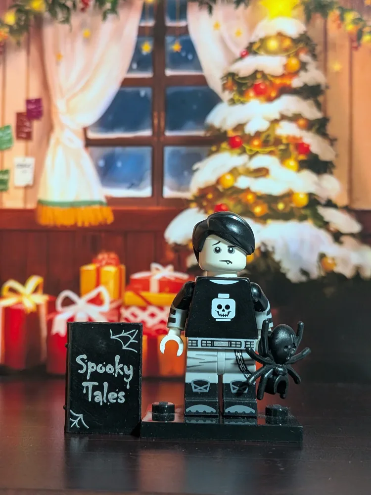 LEGO Minifigures - Spooky Boy