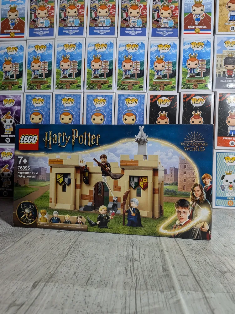LEGO Harry Potter #76395 - Hogwarts First Flying Lesson