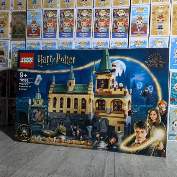 LEGO Harry Potter #76389 - Hogwarts Chamber of Secrets (Damaged Box)