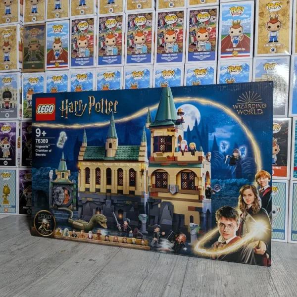 LEGO Harry Potter #76389 - Hogwarts Chamber of Secrets (Damaged box)