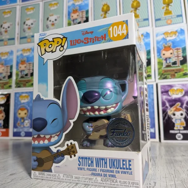 Funko pop Disney #1044 - Stitch with Ukulele (Pearlescent)