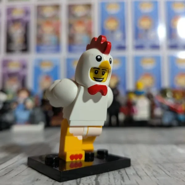 LEGO Minifigures - Chicken Suit Guy