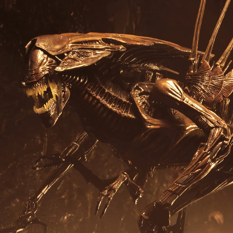 ALIEN Resurrection Figurine Alien Queen Deluxe Neca