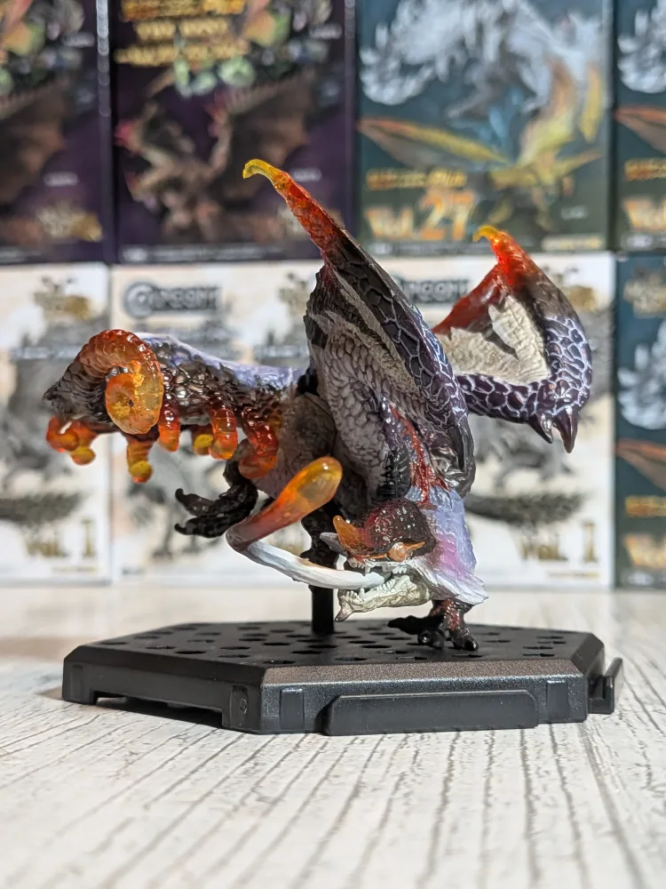 Capcom Figure Builder - CFB Vol. 26 - Monster Hunter Rise Sunbreak - Risen Chameleos - (~10cm)