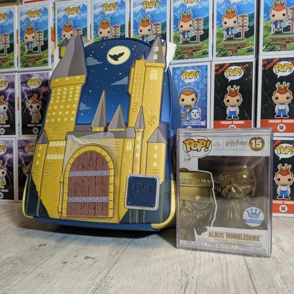 Loungefly - Harry Potter Hogwarts Castle Mini Backpack & Funko pop 15- Albus Dumbledore (Golden) 🪄